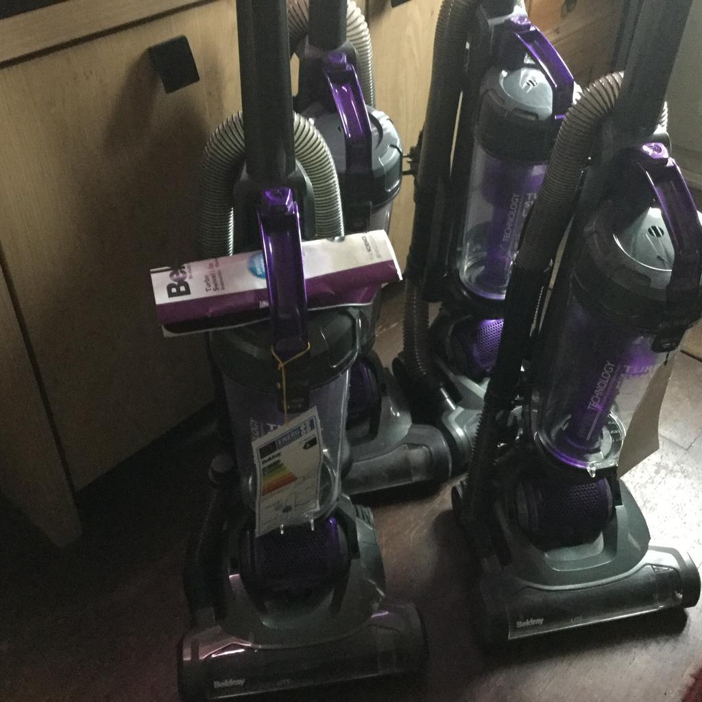 Beldray swivel lite upright vacuum cleaner in NG5 Nottingham for £20.00