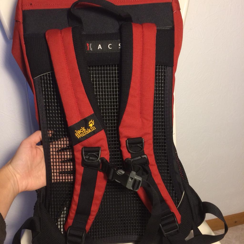 Rucksack von Jack wolfskin in 75038 Oberderdingen für 25,00 € zum ...