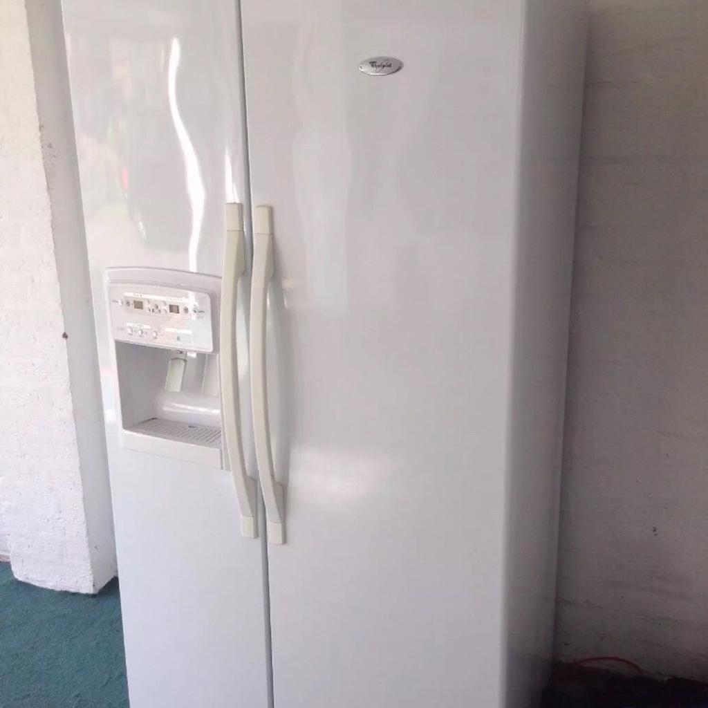 WHIRLPOOL LARGE AMERICAN FRIDGE FREEZER in WS5 Walsall für 150,00 £ zum