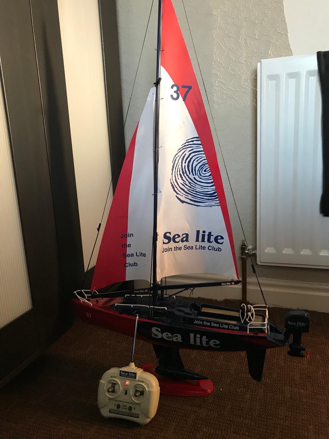 Sea lite best sale rc sailboat