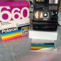 Alte Polaroid , Orginal im Karton noch nie benutzt .
Keine Garantie ,Versandkosten werden vom Käufer bezahlt