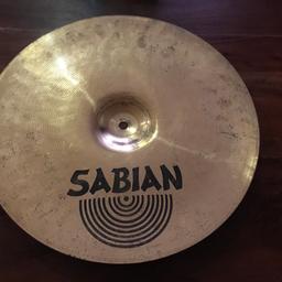 Sabian B8 Pro Thin Crash Becken
Stellenweise leicht korrodiert (siehe Bilder)