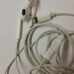 Used iphone 7 earphones in full working order clean and hygienic after being cleaned with surgical spirit so no need to worry that they are used great for someone who's lost theirs.location is tolworth.