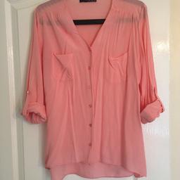 Ladies pale pink buttoned rolled sleeves shirt
Size 10

Excellent condition, from a pet and smoke free home.
Happy to post at the expense of the buyer.