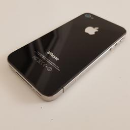 Apple iPhone 4S 
Schwarz,Sehr,sehr guter Zustand

Die Glassfront-sowie Rückseite ist absolut kratzfrei..