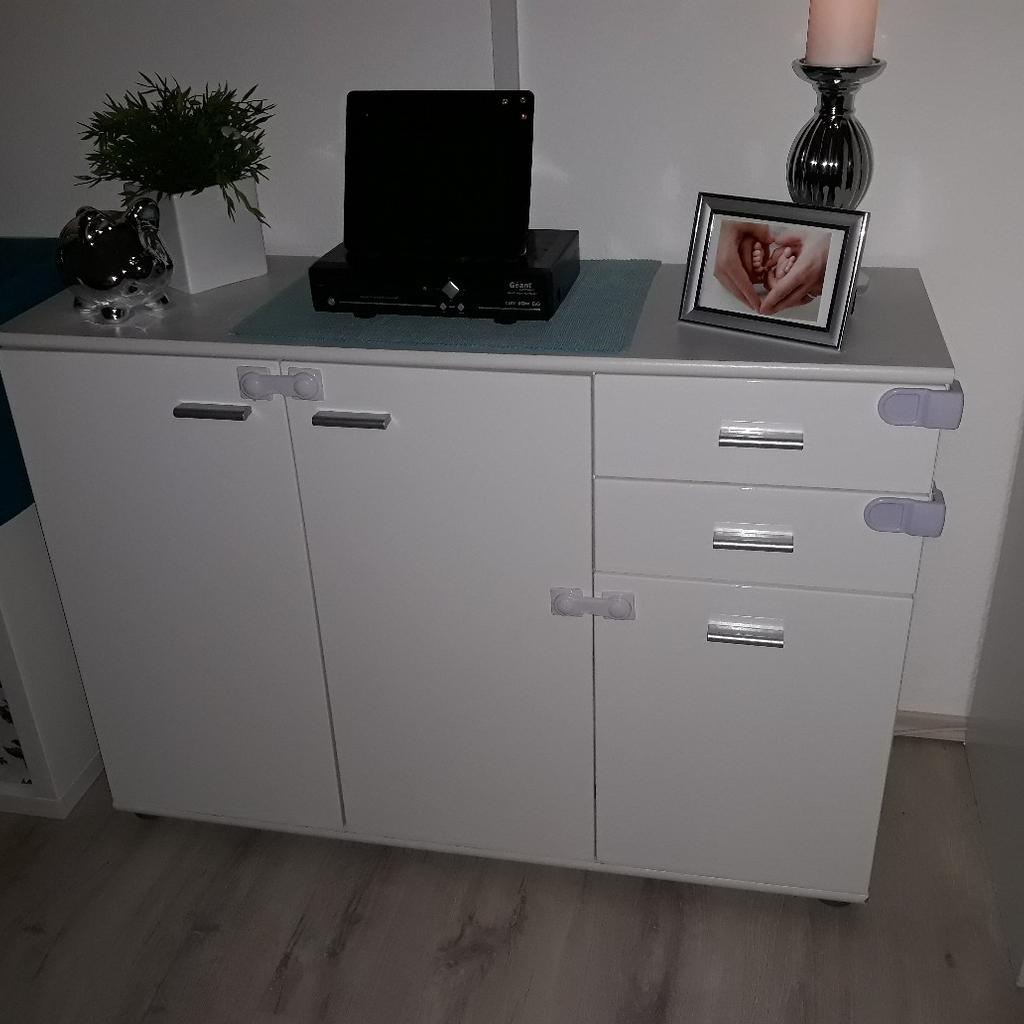 Kommode in 53127 Bonn für € 60,00 zum Verkauf Shpock AT