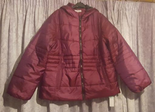 Buy & Sell Surrey Elmbridge - Photos for BNWT Ladies jacket