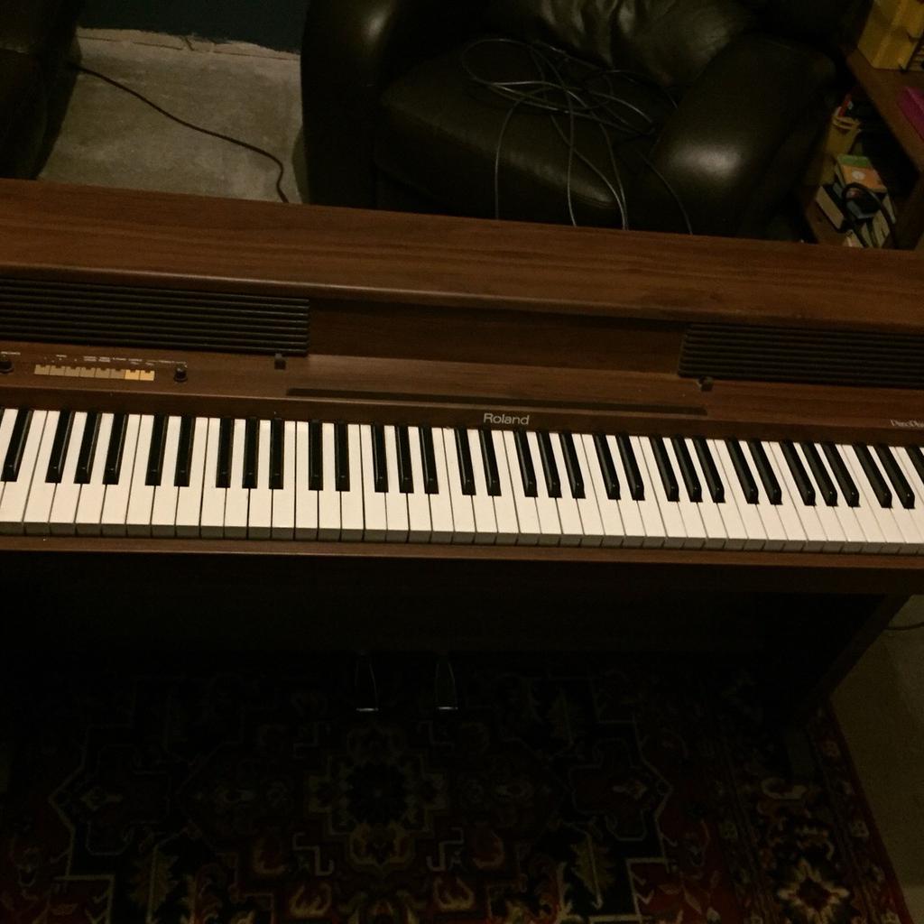 Roland Electric Piano in SA9 Isaf for £70.00 for sale | Shpock