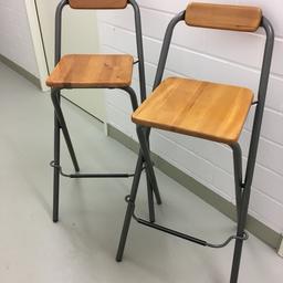 Barstuhl IKEA, 2 St., klappbar
Sitzfläche und Lehne Holz
zusammengeklappt platzsparend zu verstauen

gebraucht, mit normalen Gebrauchsspuren
für Selbstabholer
keine Rückbahne