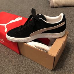 Puma trainers size uk 4. Only worn once look like new.