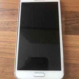 No charger included. The phone is flat , but it does work . I wouldn’t sell it if it didn’t work . I don’t have a samsung charger for it as I have a IPHONE. It’s just in the draw not being used. Collection from the Dudley area. First come first serve. £20 only no other offers will be excepted.