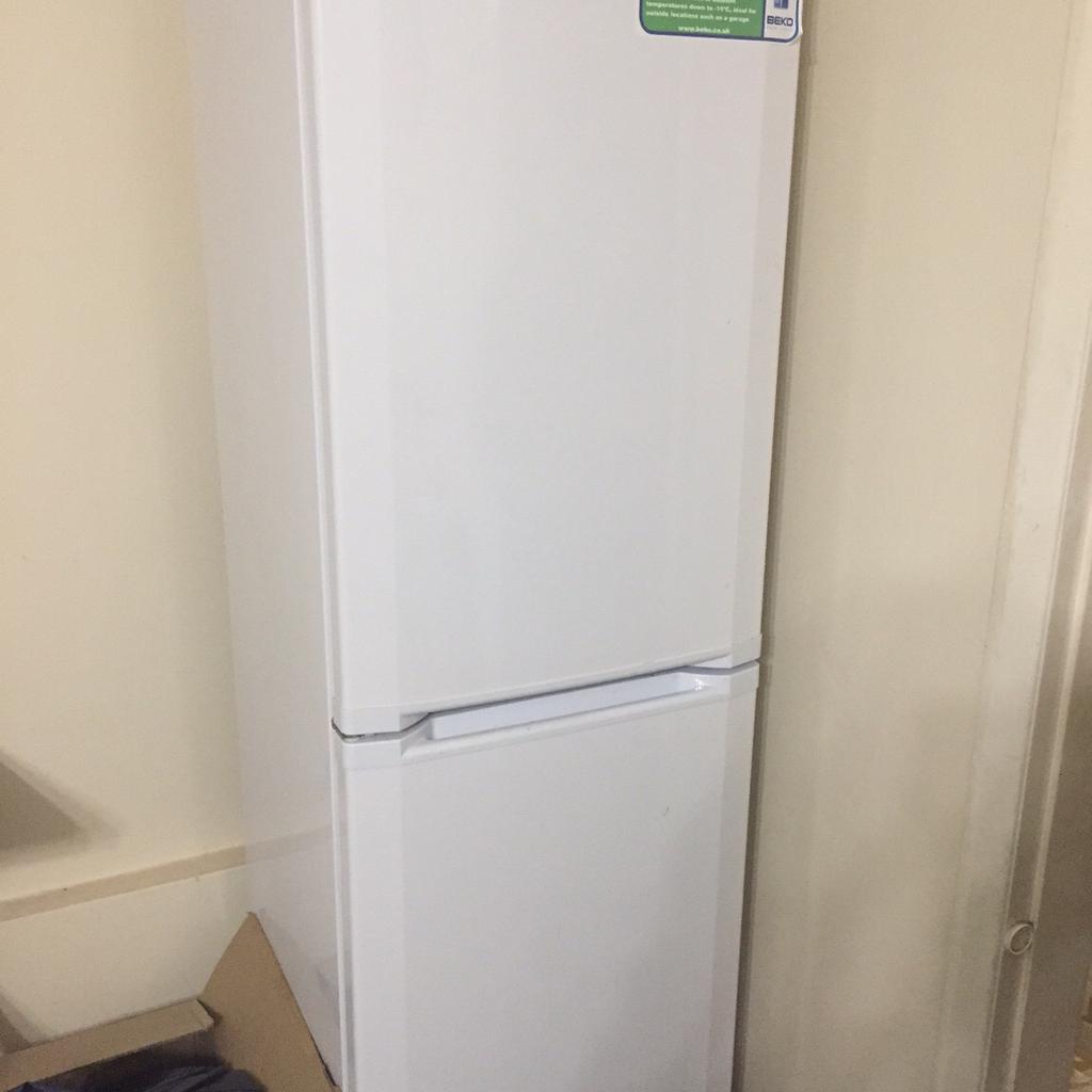 Beko fridge freezer in E17 London for £70.00 for sale Shpock
