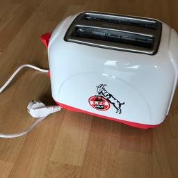 Ich verkaufe einen Toaster, der das Logo des 1.FC Köln auf das Toast brennt