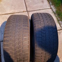 2 Winter tyres used but in good condition
Bridgestone
225/50R17