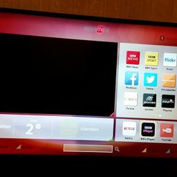Hitachi 42" smart tv in very good with remote and manual booklet. TV Mobel 42HYT42U .Tv have two HDMI ports, one SCART lead port, one VGA port, one Ethernet port, two USB ports.