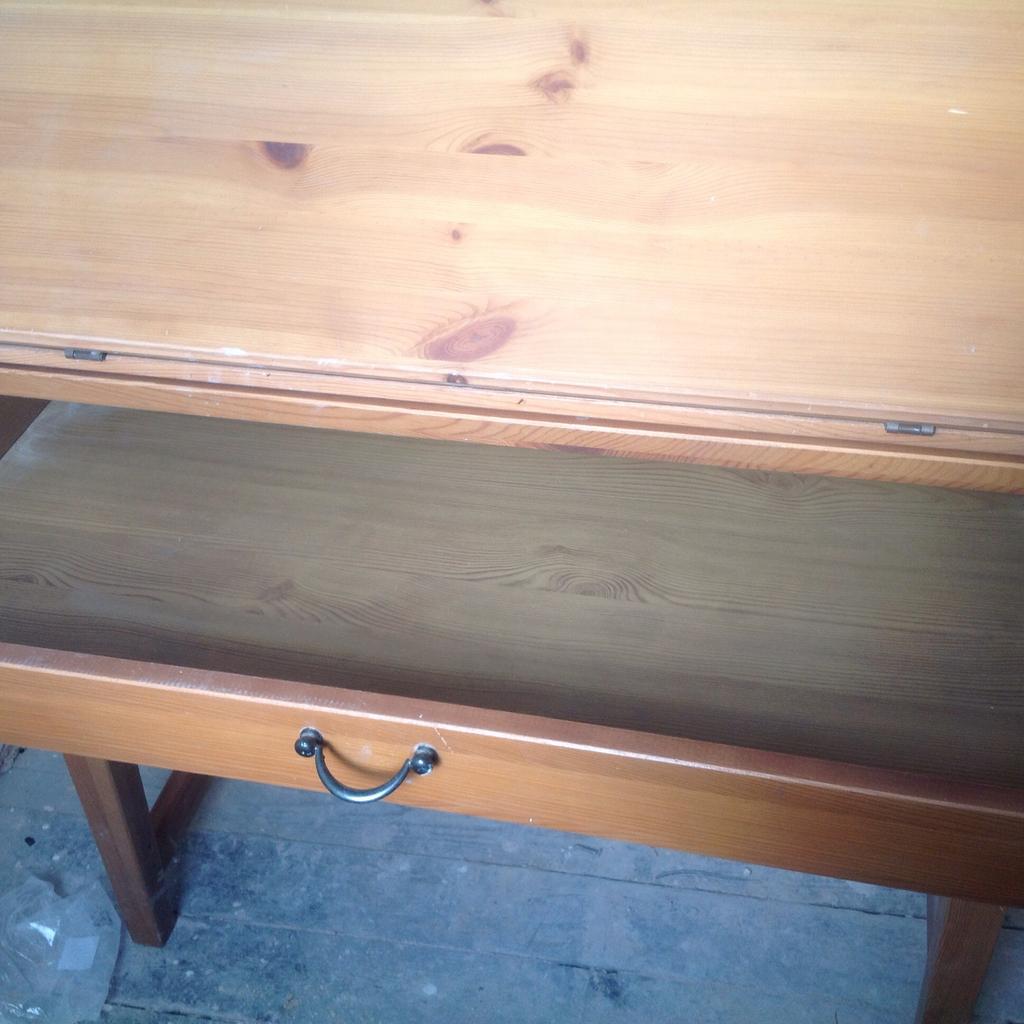 PINE BUREAU WITH PULLOUT 'HUTCH'IKEA ALVE in E15 London for £25.00