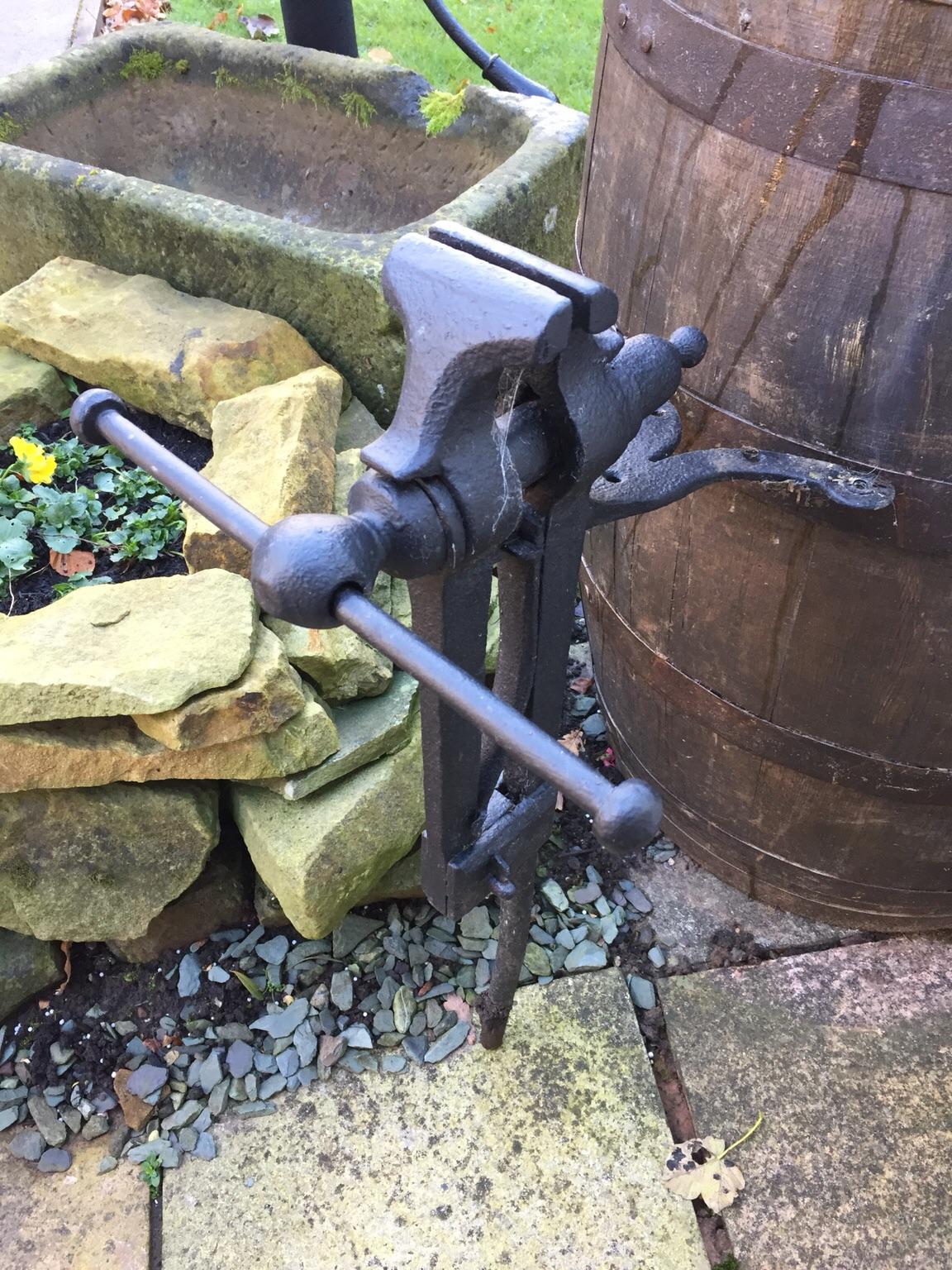 Antique 1800s blacksmiths vice very rare! in S8 Sheffield for £25.00 ...