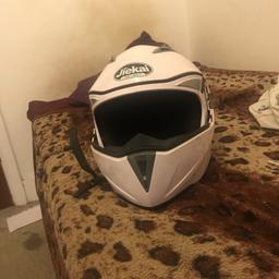 It’s white helmet going for 10