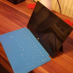 Tablet whit keyboard
it is in very good condition I have used it a few times