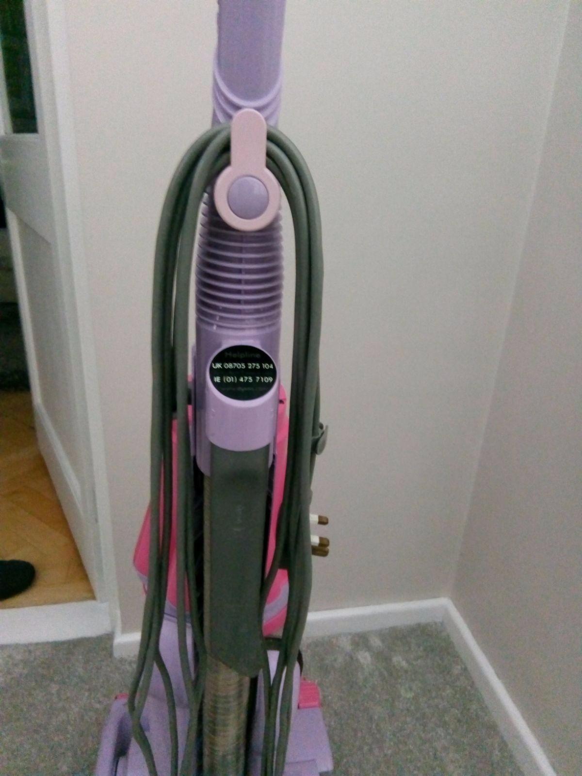 Dyson DC07 Pink /Lilac Vacuum Cleaner in L16 Liverpool für £ 24,00 zum