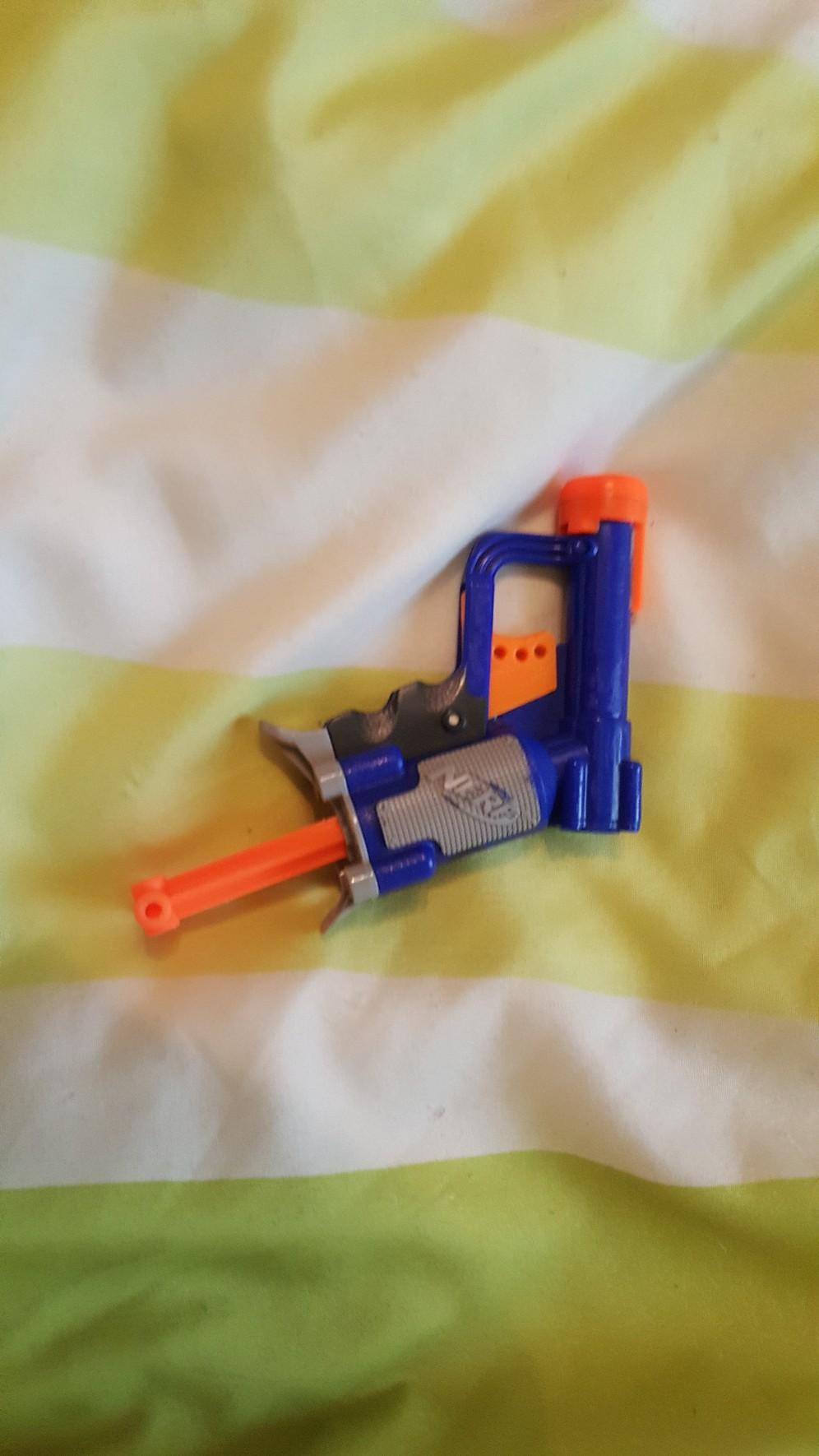 Spielzeugwaffen Aufbewahrung Traufhnger Fr Spielzeugwaffen Mit Zielnetz  - Perfekte Aufbewahrung Fr Kinder Blaster & Darts
