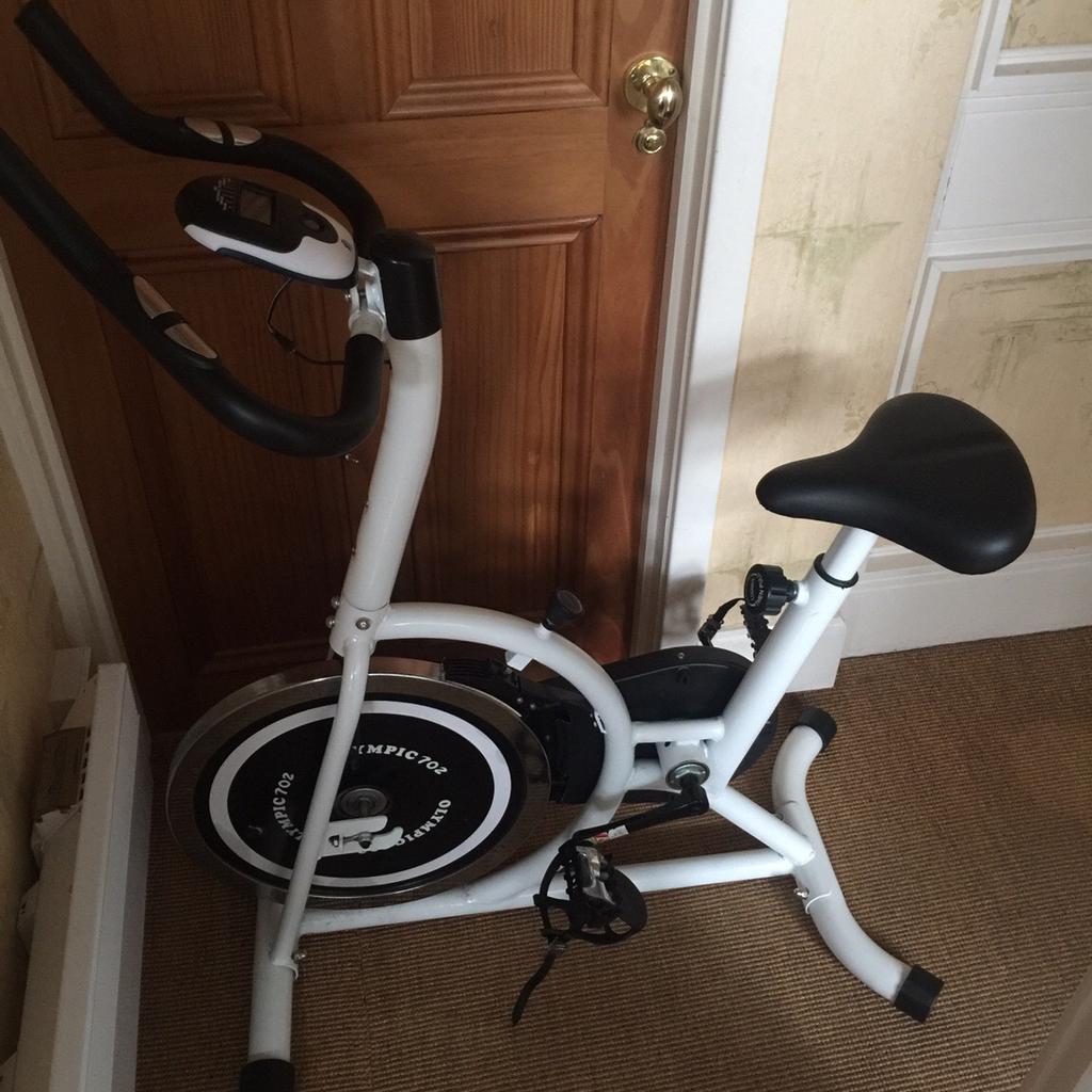 Olympic ES 702 Indoor Cycling Bike in WV6 Wolverhampton for