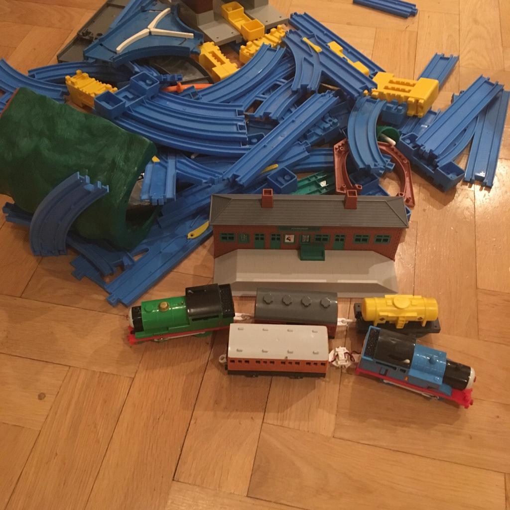 Thomas the Tank Engine Train Set Bundle. in CM8 Witham für 10,00 £ zum ...