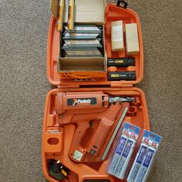 Im350 first fix nail gun comes with 4 batteries 2 brand new 3300 nail +7 gas fuel cells in perfect working order