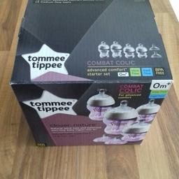 Closer to nature tommee tippee anti colic bottle set.
2 x 150 ml bottles
2 x 260 ml bottles
2 x medium flow teats
Used for 2 weeks, in perfect condition.