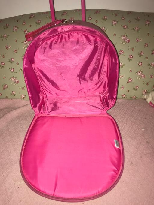 Buy & Sell Canvey Island Castle Point - Photos for Walt Disney suit case