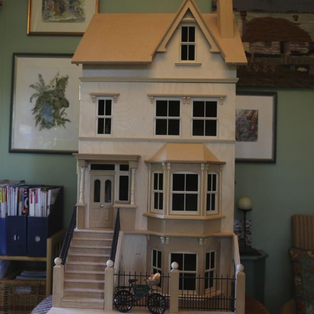 Sid cooke discount dolls house