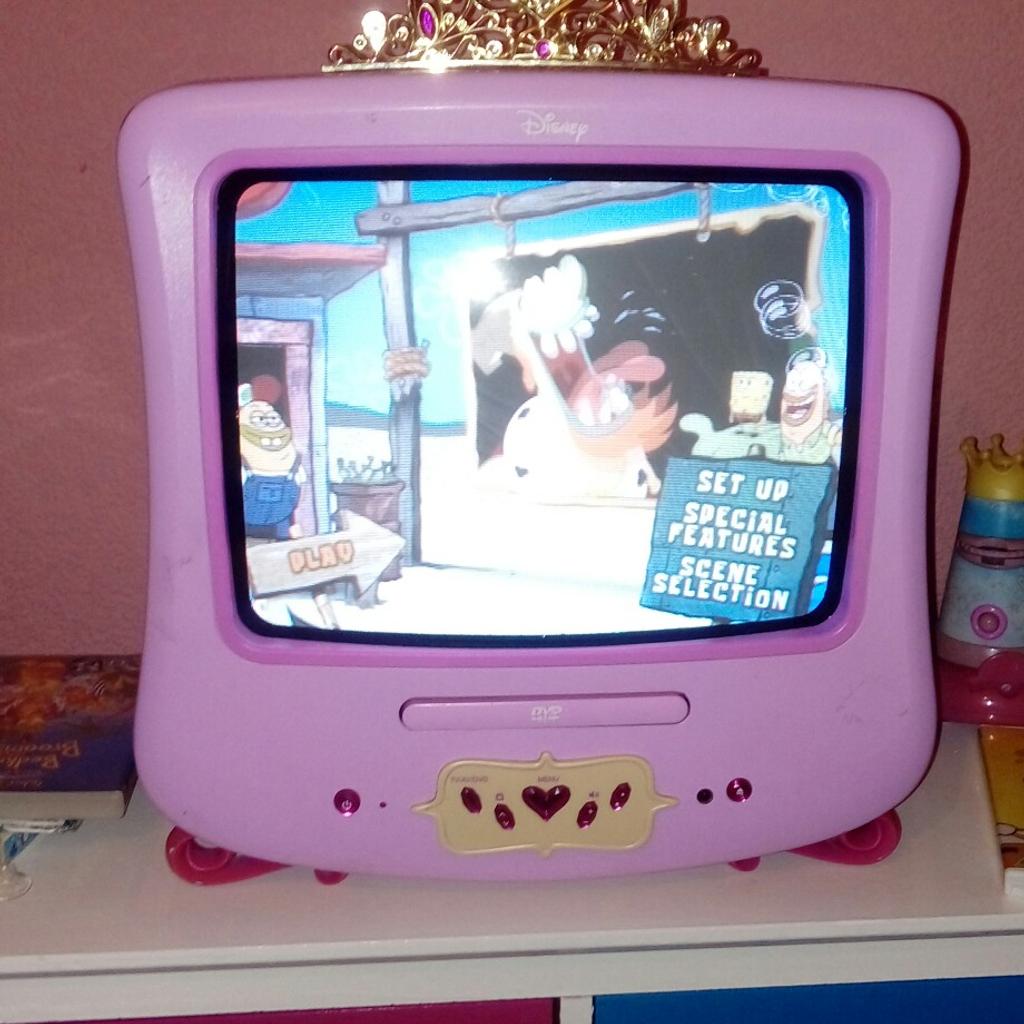 Disney princess tv dvd player in St Helens for £15.00 for sale Shpock