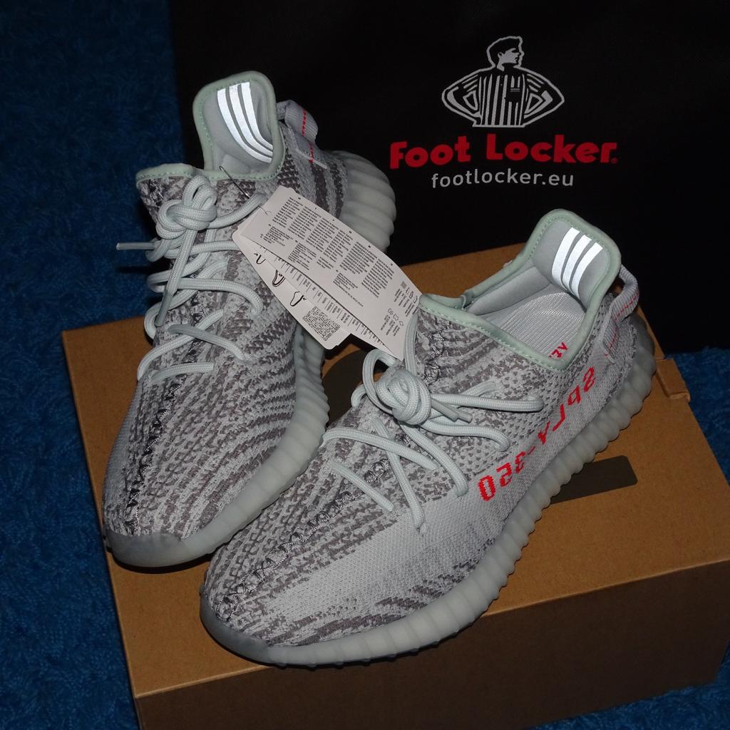 Yeezy blue hot sale tint footlocker