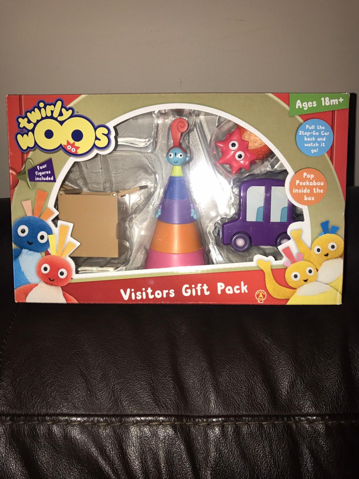 twirlywoos visitors figurine set