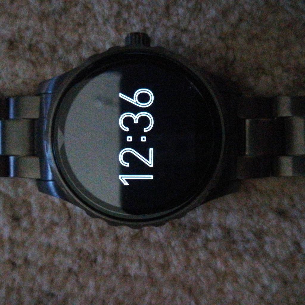 Smartwatch hot sale fossil dw2a