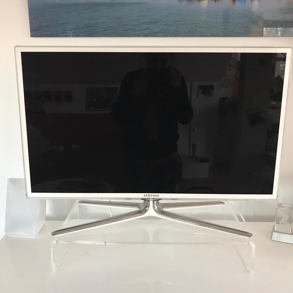 Samsung Smart TV 32 Zoll weiß in 82131 Gauting für € 80,00 zum Verkauf ...