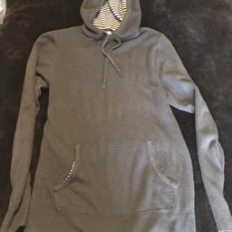 Men’s knitted hoodie, medium size

In excellent condition

From a non smoking and pet free household

Collection from Folkestone or Hythe