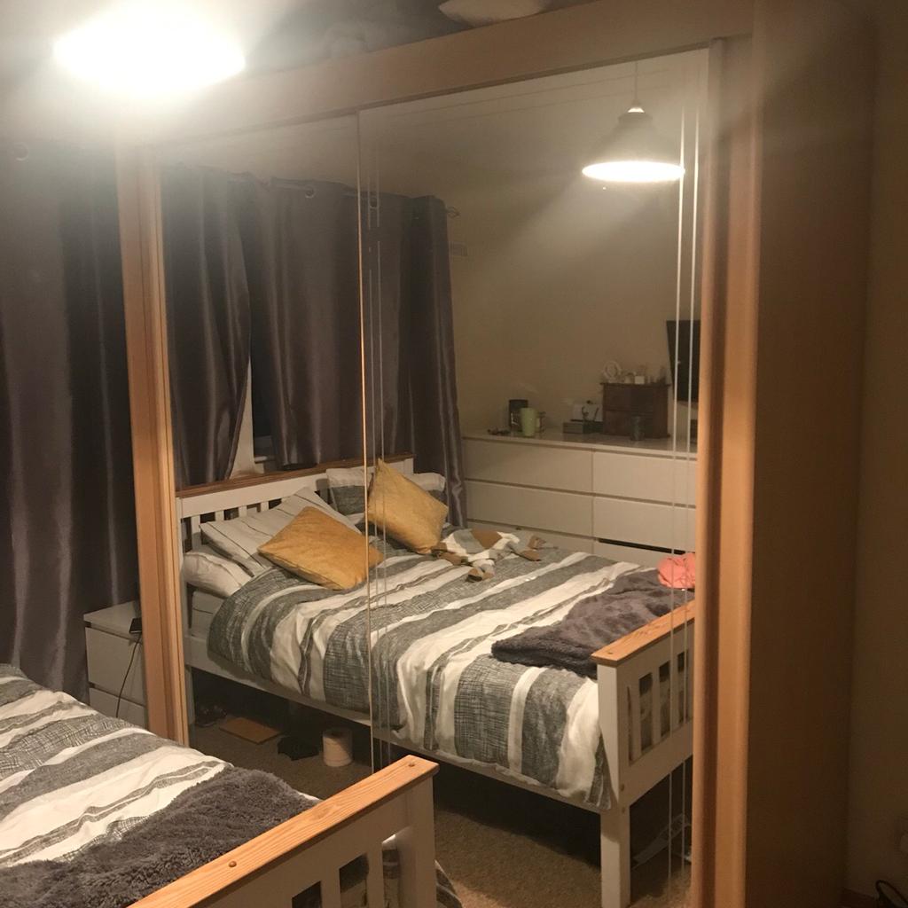 Solid wood sliding wardrobe in CT19 Shepway für 100,00 £ zum Verkauf