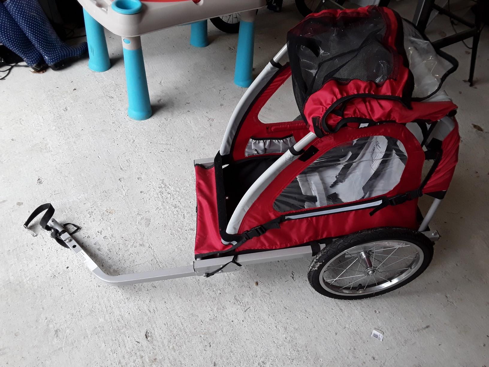 Halfords single buggy child bike trailer in TN40 Rother for £50.00 for