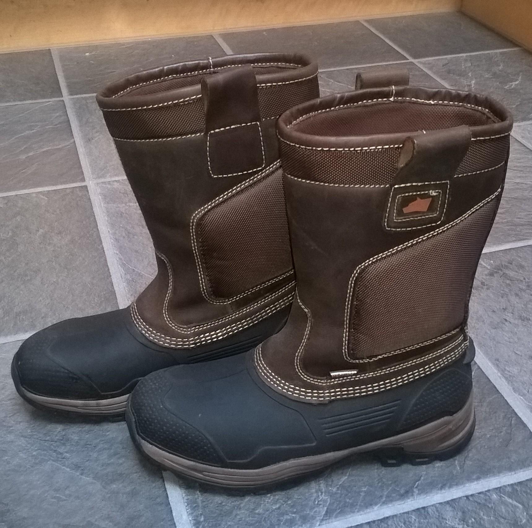 Hyena cheap rigger boots