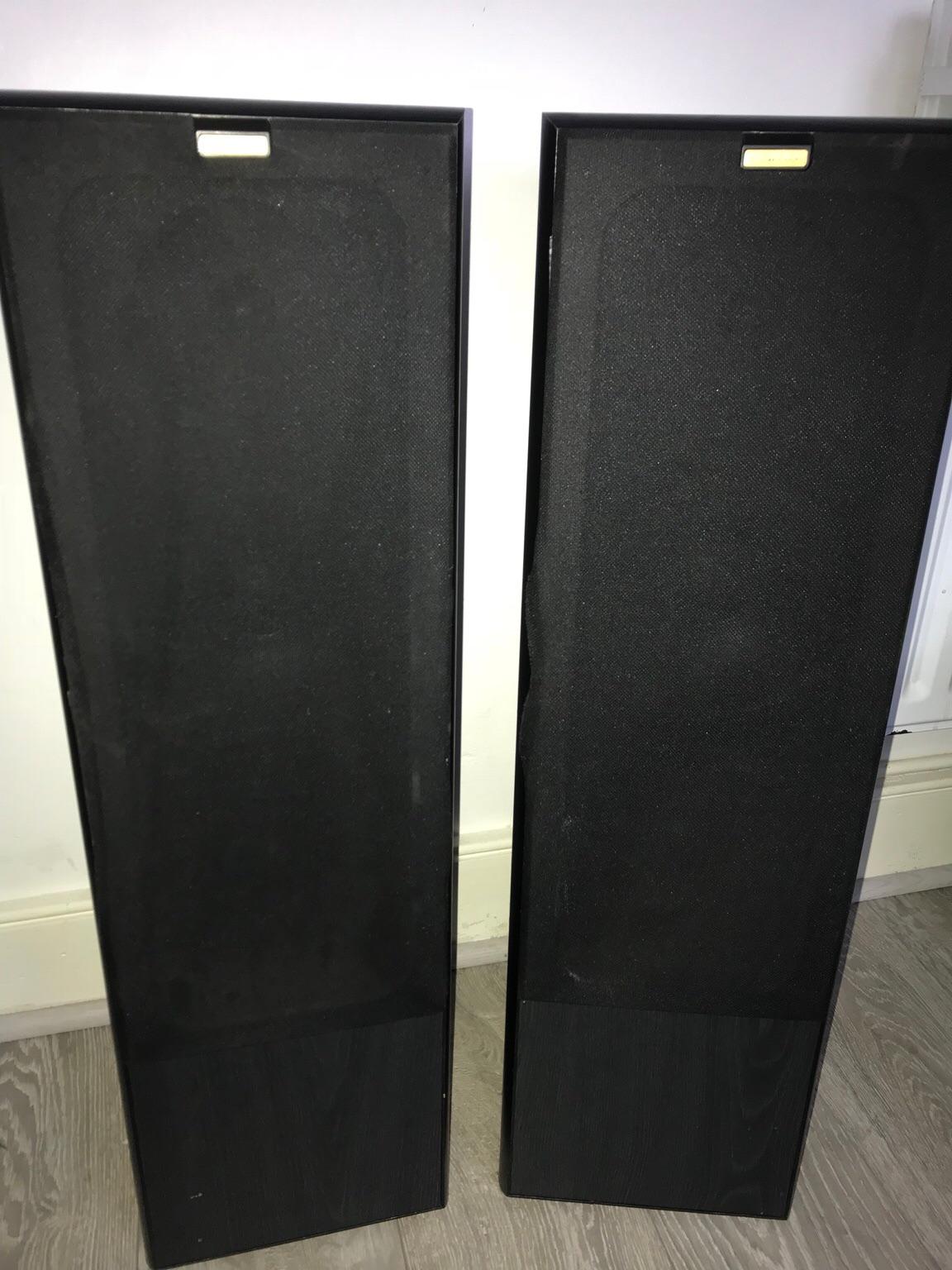 Jamo 75 floor standing speakers in E5 Hackney for £40.00 for