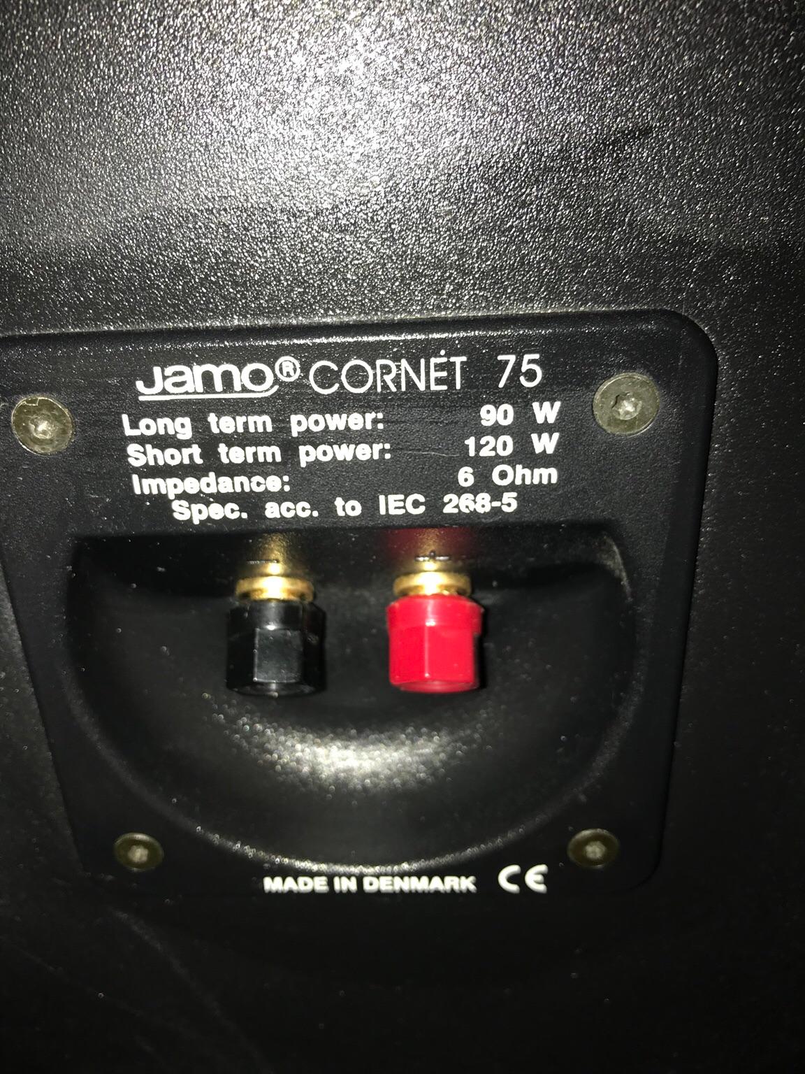 Jamo 75 floor standing speakers in E5 Hackney for £40.00 for