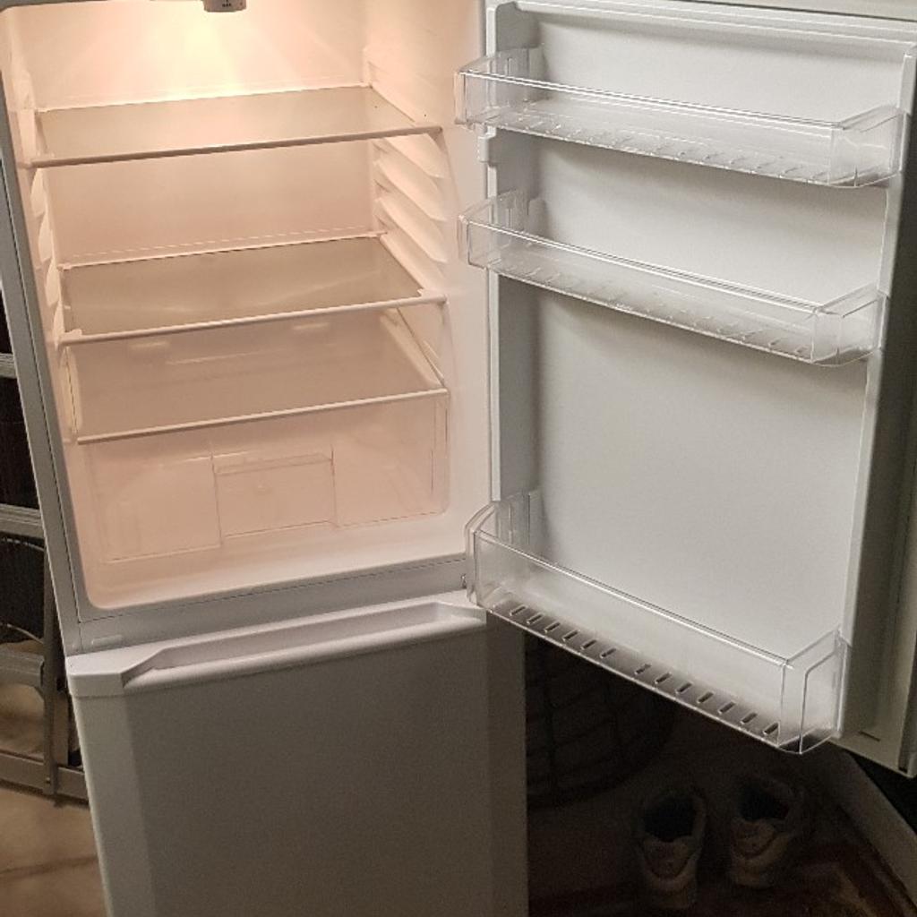 Beko fridge freezer all working in Doncaster für 50,00 £ zum Verkauf Shpock DE
