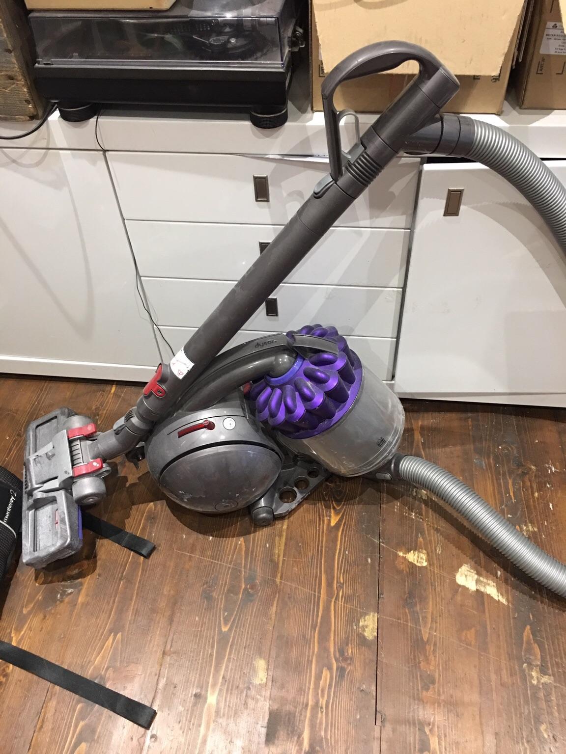 Dyson Hoover in HA8 for £30.00 for sale Shpock