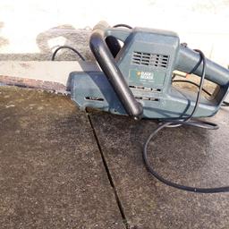 Black and Decker alligator saw, has signs of usage and works fine.
It's still a current item with parts available if needed.