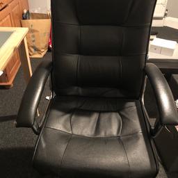 High quality!
Black office chair in very good condition. Only two scuffs on the armchair part as shown on pics.
2-3 years old. It reclines backwards and has the usual up and down system. Wheels. Leather imitations, water resistant.
Original price when bought £150

No returns and No refunds
Only pick up
Cash
