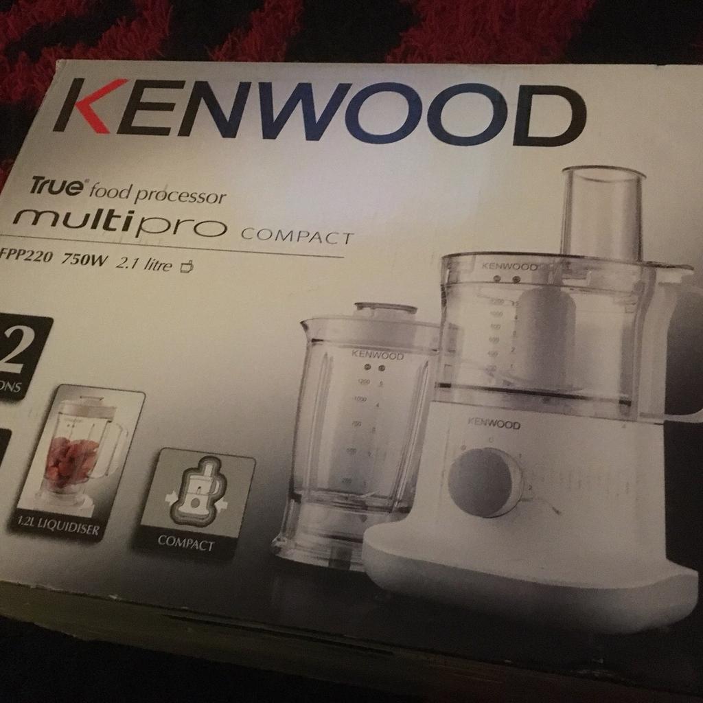 Kenwood Multipro (FPP220) Compact Food Processor