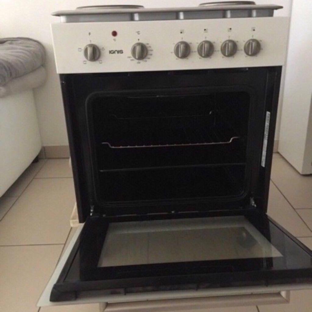 Backofen mit Herdplatten in 81925 München für € 60,00 zum Verkauf Shpock AT