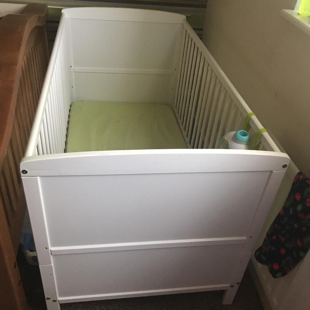 Cot bed in B76 Birmingham für £ 50,00 zum Verkauf Shpock AT
