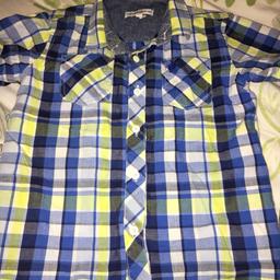 Boys chequered shirt French connection age 4-5 ex condition